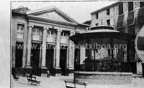 Zarautz. Plaza de la Música