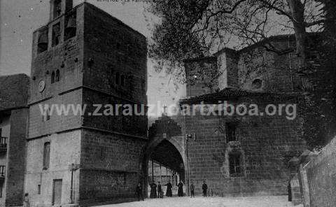 Santa María La Real Zarauzko parrokia eta kanpandorrea