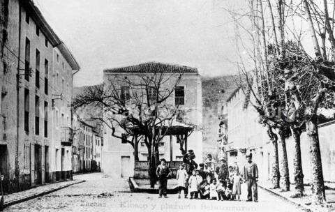 Zarauz. Kiosco y plazuela Belaunzuran