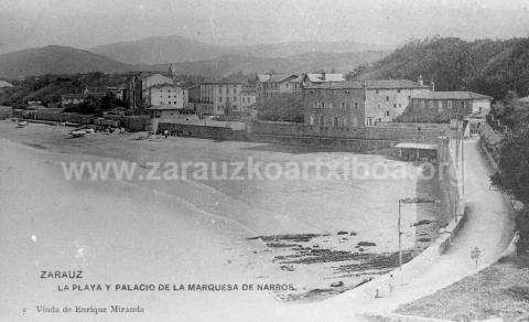 Zarauz. La playa y el palacio de la Marquesa de Narros