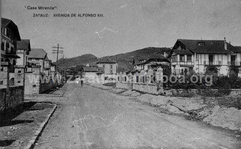 Zarautz. Alfonso XIII etorbidea