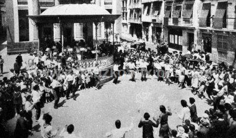 Baile en la Plaza de la Música