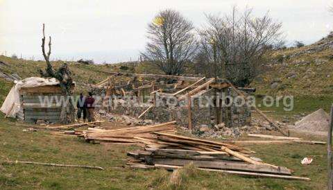 Construcción de la borda de Pagoeta