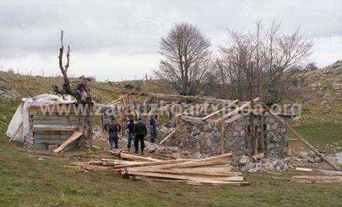 Construcción de la borda de Pagoeta