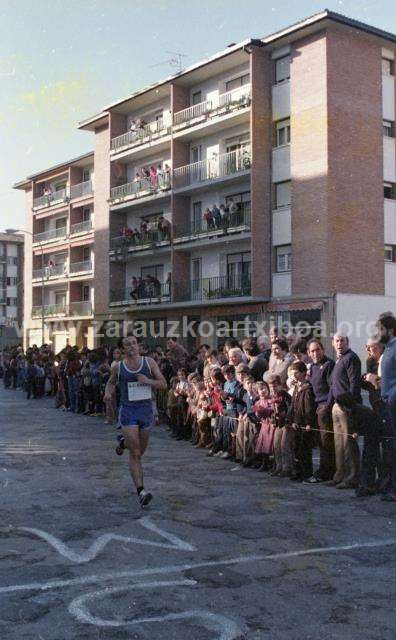 III Cross Urdaneta 1980