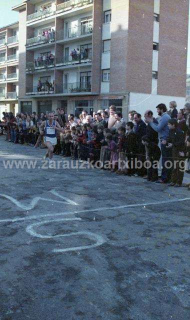 III Cross Urdaneta 1980