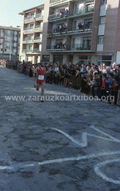 III Cross Urdaneta 1980