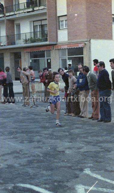 III Cross Urdaneta 1980