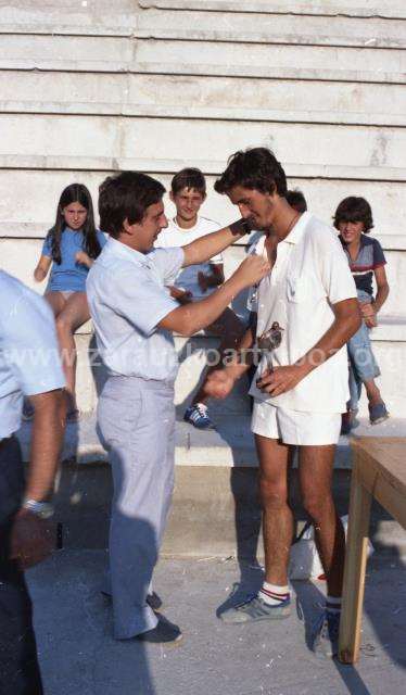 Entrega de trofeos de un torneo de tenis