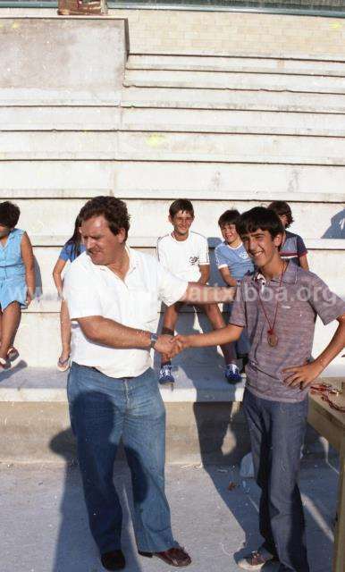 Entrega de trofeos de un torneo de tenis