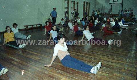 Curso de gimnasia y danza en el albergue Monte Albertia