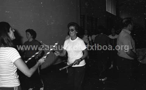 Curso de gimnasia y danza en el albergue Monte Albertia