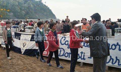 Plaieruak.1981ko finalak. Sari-banaketa