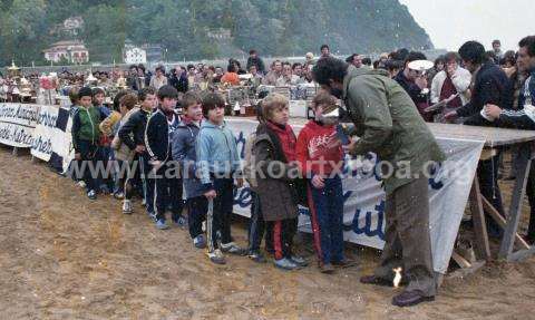 Plaieruak.1981ko finalak. Sari-banaketa