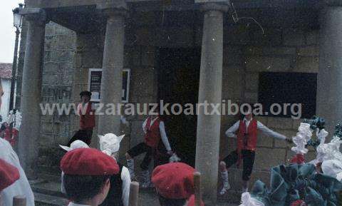 Entronización Virgen de Aránzazu en ermita de San Pelayo