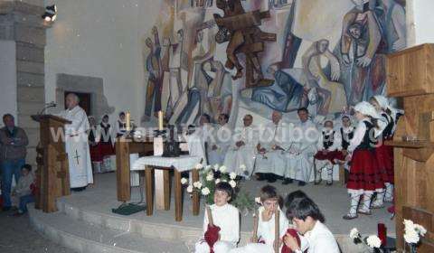 Entronización Virgen de Aránzazu en ermita de San Pelayo