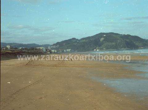 Vista panorámica de la playa de Zarautz