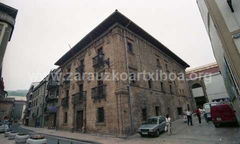 Ayuntamiento de Zarautz.