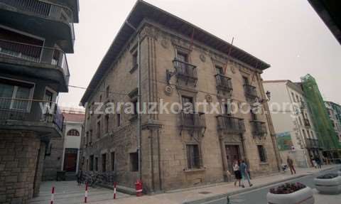 Ayuntamiento de Zarautz.