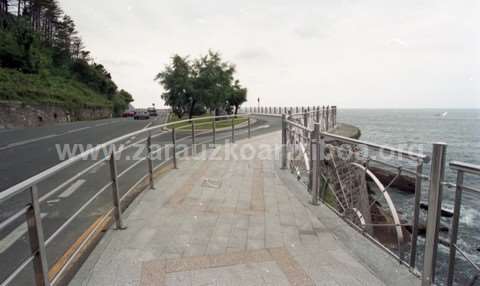 Zarautz-Getaria oinezkoen pasealekua