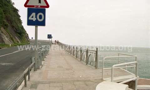 Zarautz-Getaria oinezkoen pasealekua