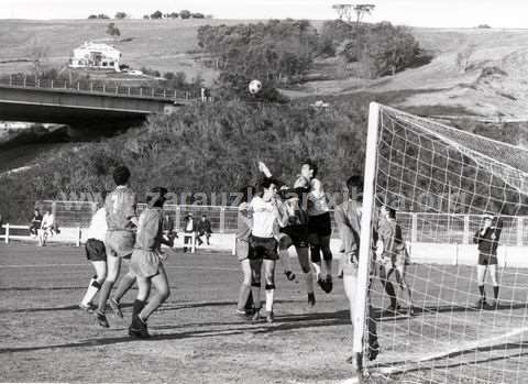 Futbol-partida bat