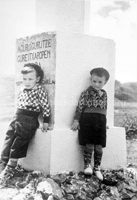 50 aniversario de la colocación de la cruz de Pagoeta