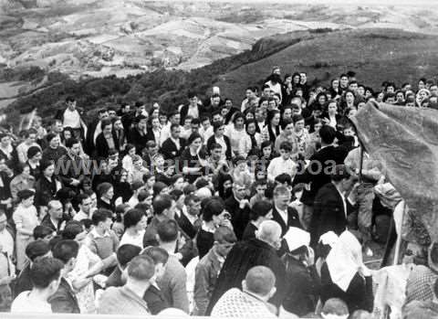 50 aniversario de la colocación de la cruz de Pagoeta