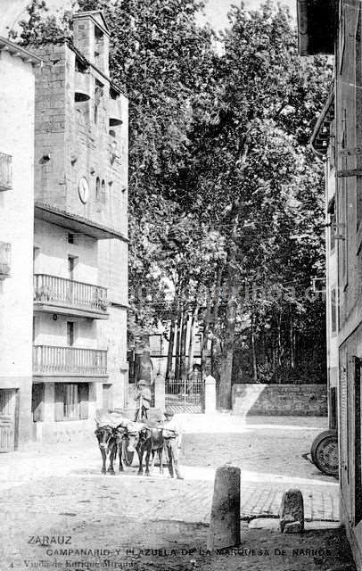 Zarautz. Campanario y Plazuela de la Marquesa de Narros