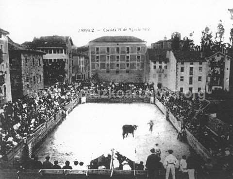 Zarautz. Corrida 15 de Agosto de 1915