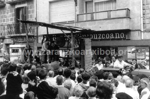 Euskal Jaiak. Concurso de carrozas