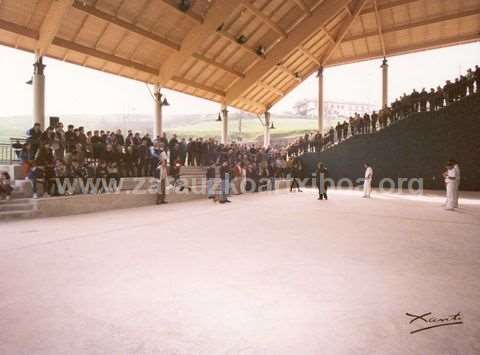 Inauguraciones en Urteta