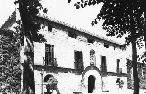 Fachada principal del Palacio de Narros de Zarautz