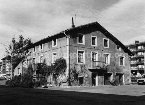 Caserio situado en el pueblo de Zarautz