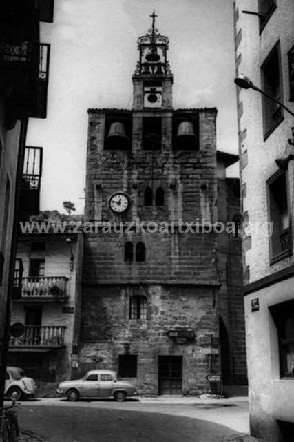 Zarauzko Santa Maria la Real parrokiaren fatxada