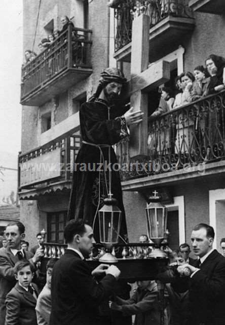 Procesión de Semana Santa en Zarautz