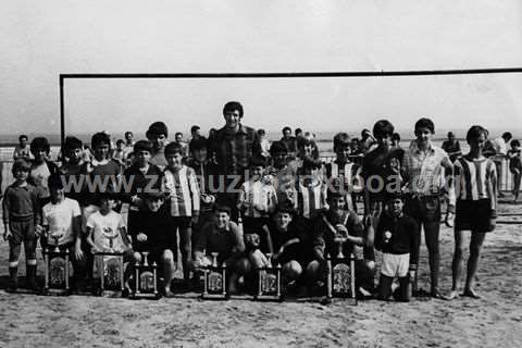 Fútbol playero infantil en Zarautz. "I Trofeo Txopito"