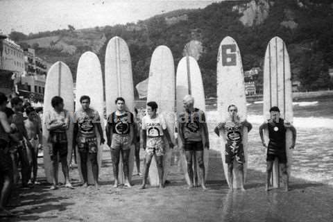 <ES>Surfistas participantes en la prueba organizada por el club Euromar de Zarautz