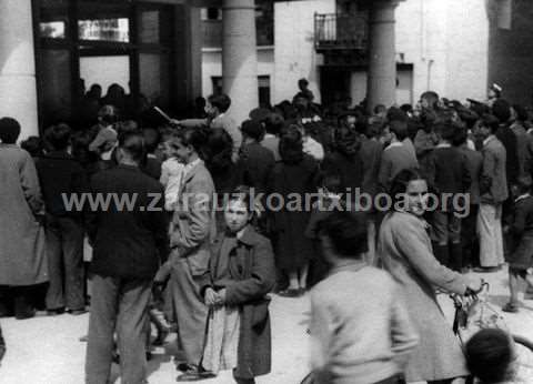 Donostiako Udal Aurrezki Kutxaren sukurtsalaren inaugurazioa Zarautzen