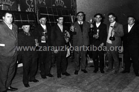 Campeonato mundial de bertsolaris en el frontón Anoeta de San Sebastián