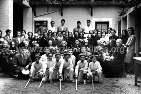 Fiesta de homenaje a los mayores en Zarautz