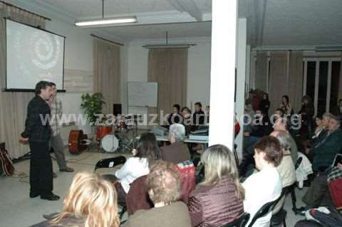 Presentación del documental "Hi bai artista Angel Uranga" en Zarautz