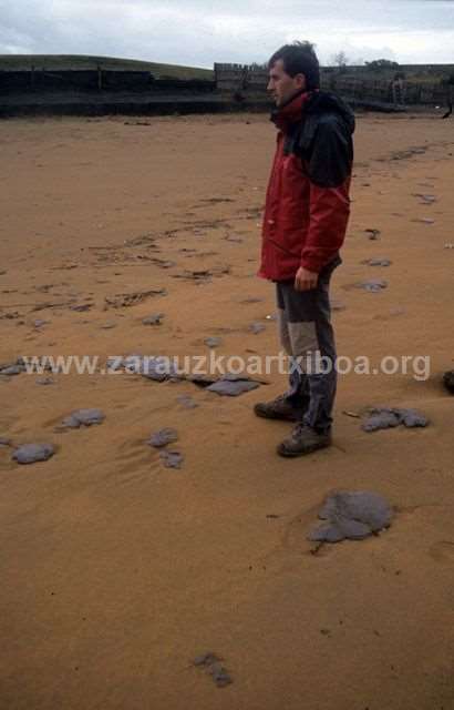 Txapapote en la playa de Zarautz