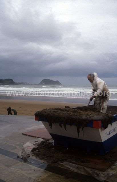 Txapapote en la playa de Zarautz