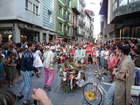 Zarauzko Nazioarteko XVI. Kale Antzerki Topaketak: Kalerki 2009