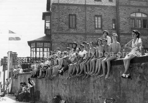 Historia del surf en Zarautz