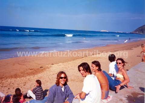 Historia del surf en Zarautz