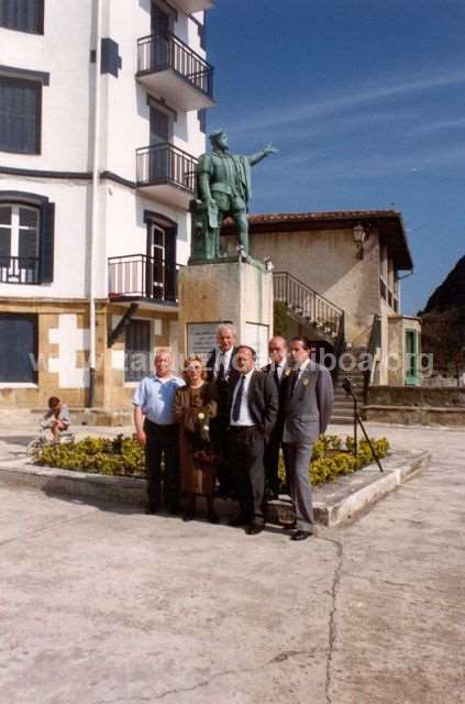 Visita de una delegación de Cardano al Campo