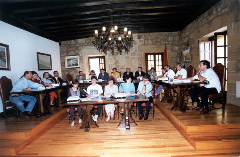 Constitución del Nuevo Ayuntamiento 1999