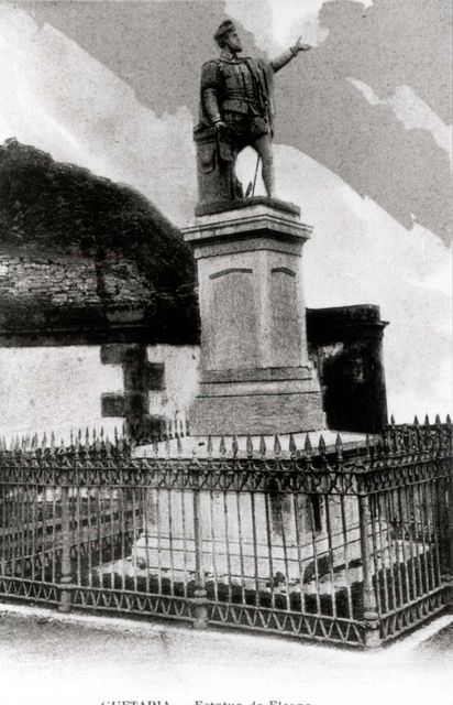 Guetaria. Estatua de Elcano